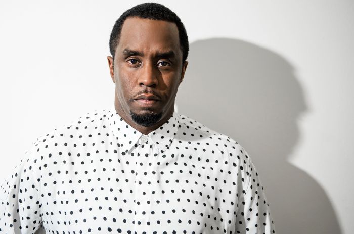 "Gbege! Diddy Combs Dragged for Allegedly Trafficking Three Women" 🔥👀