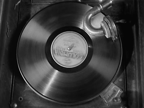 Animation of record player spinning at a constant speed