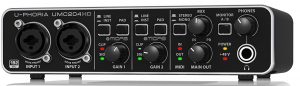 BEHRINGER UMC204HD) Image